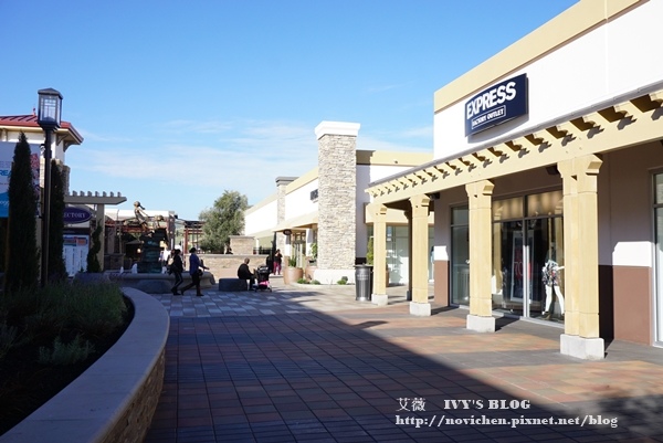 SF outlet_4.JPG