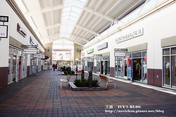 SF outlet_5.JPG SF outlet_5.JPG