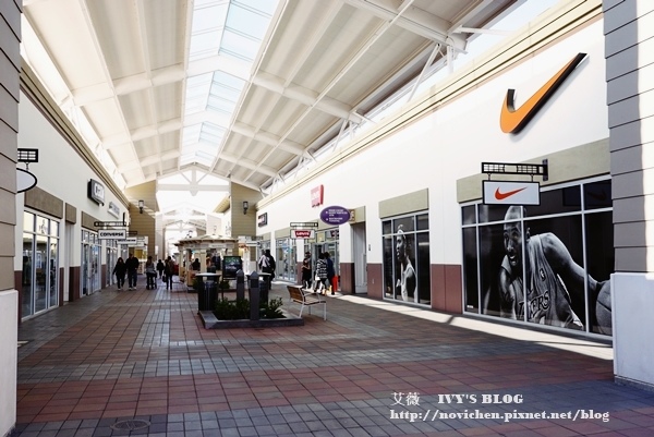 SF outlet_6.JPG SF outlet_6.JPG