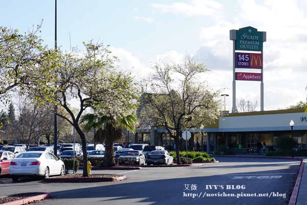 Gilroy outlet_1.JPG Gilroy outlet_1.JPG