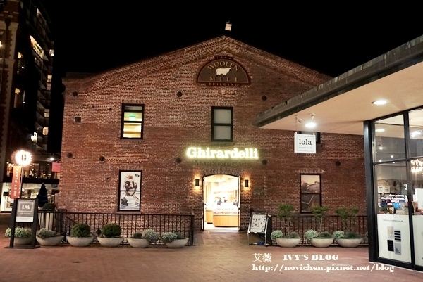 Ghirardelli Square_21.JPG