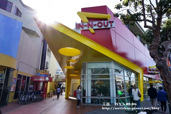 IN&OUT_1.JPG IN&OUT_1.JPG