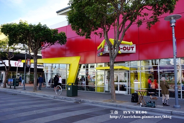 IN&OUT_2.JPG