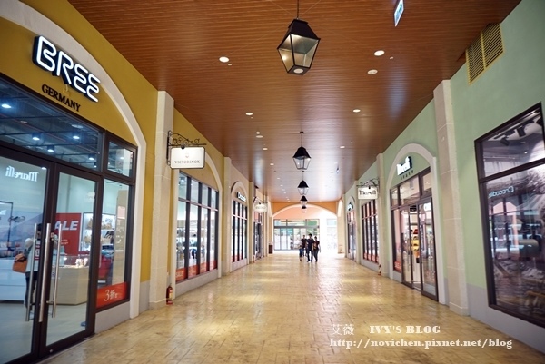 麗寶outlet_3.JPG