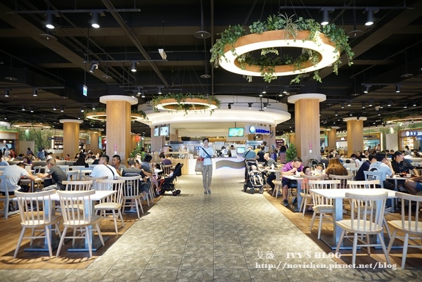 麗寶outlet_17.JPG