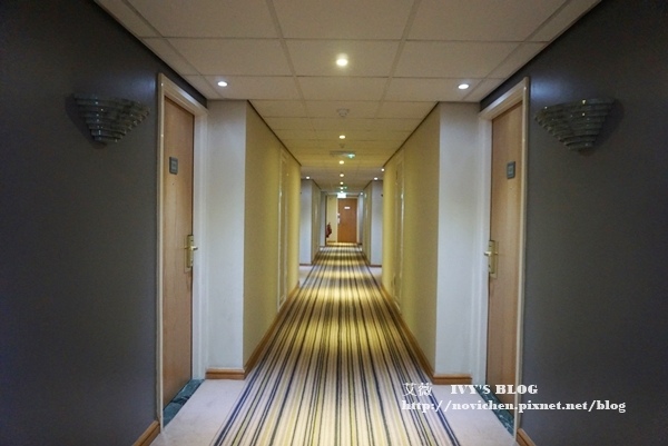 Holiday Inn Slough_10.JPG