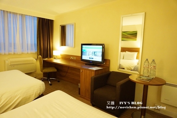 Holiday Inn Slough_14.JPG