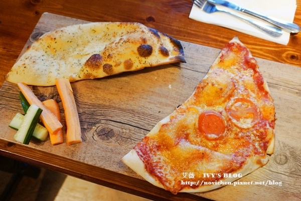 Bumble Bee_12.JPG Bumble Bee_12.JPG