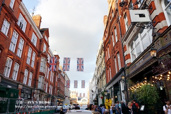 Flat Iron_2.JPG Flat Iron_2.JPG