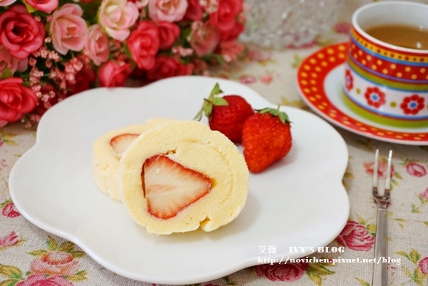 草莓瑞士捲_16.JPG 草莓瑞士捲_16.JPG