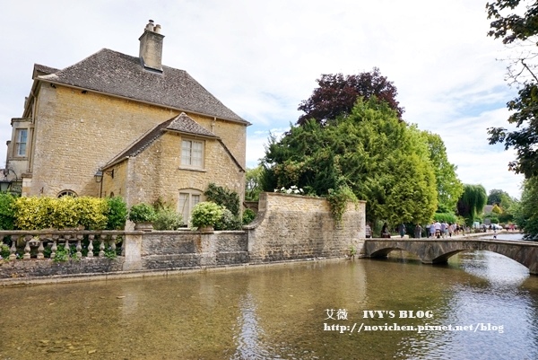 Bourton-on-the-water_9.JPG