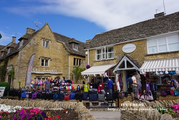 Bourton-on-the-water_28.JPG