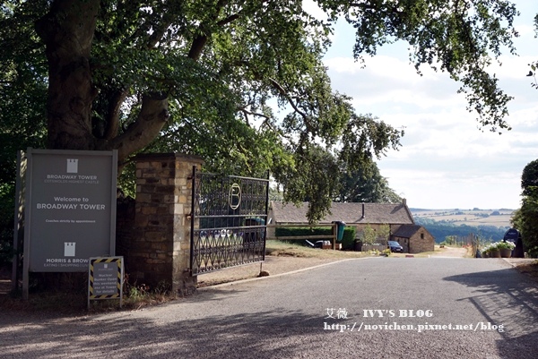 Broadway Tower_3.JPG