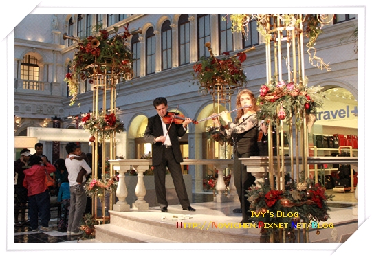 [16M1W] 45_1125 The Venetian 室內演奏.JPG