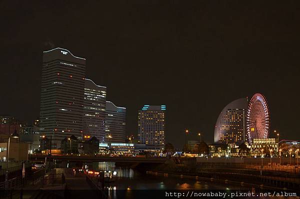 01辨天橋上拍的夜景.JPG