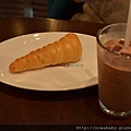 21下午茶meiji chocolate cafe.JPG