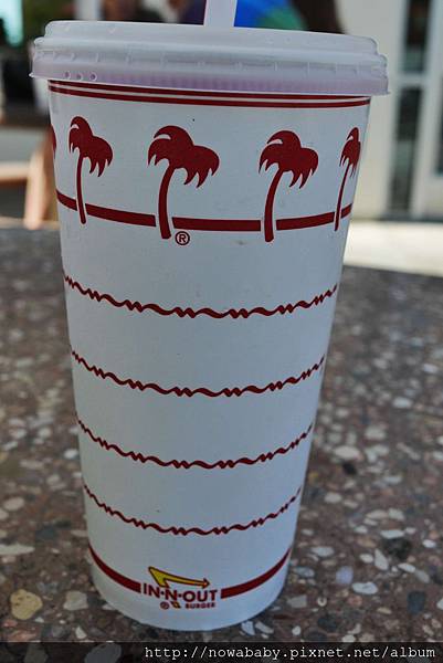 09In N Out.JPG