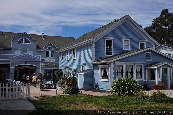 21HalfMoonBay_Main%20Street.JPG