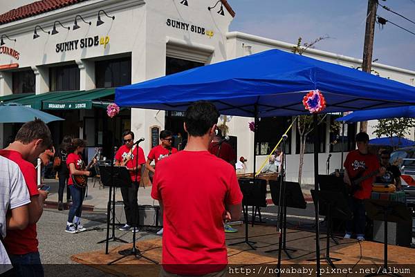 08solano avenue stroll.JPG