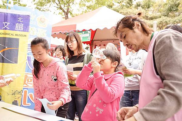 108年度嘉義市諸羅春分天文日科學闖關園遊會照片058.jpg