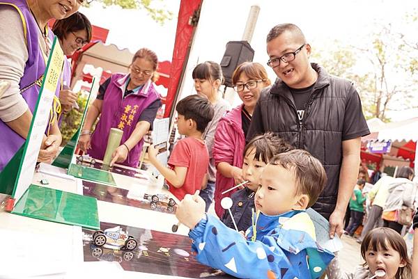 108年度嘉義市諸羅春分天文日科學闖關園遊會照片081.jpg