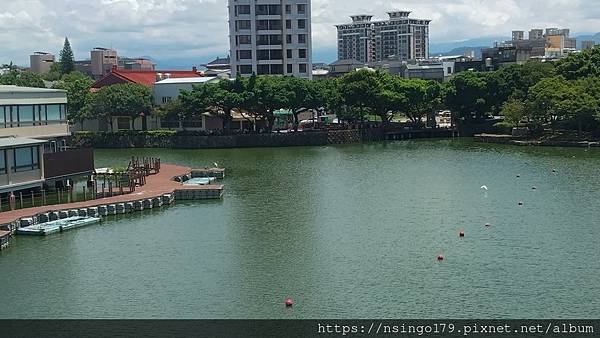 龍潭大池風光與地景藝術及周邊閒逛筆記