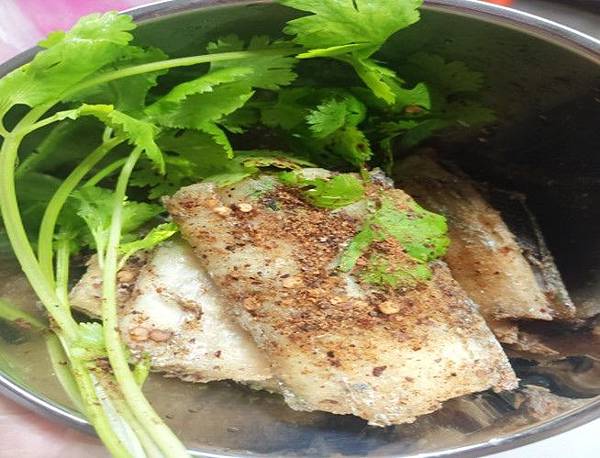 基隆特產 閃閃發亮的白帶魚 海大usr觀光列車的部落格 痞客邦