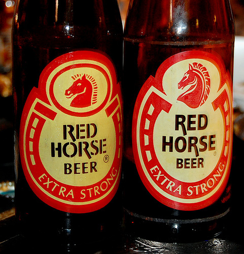 Red Horse & Happy Horse