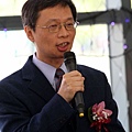 990126愛心典禮現場11--教務長薛富井致詞.JPG