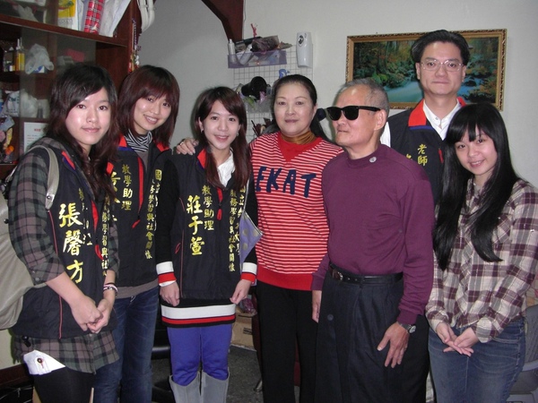 990110關懷李炳輝2.JPG