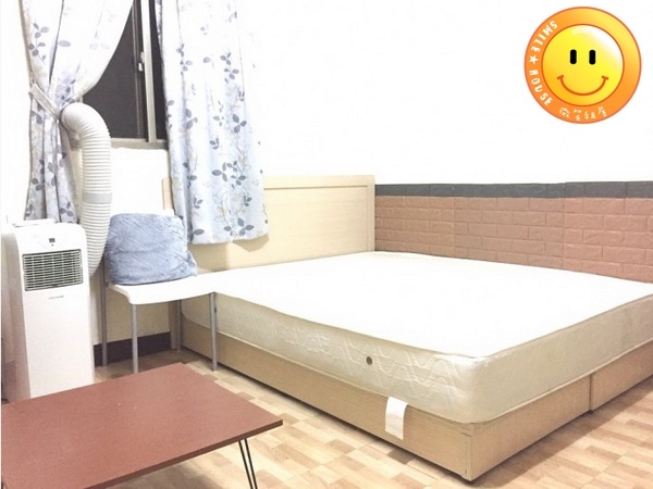 中壢租屋。中壢租房子。中壢夜市電梯套房。6500 中壢租屋。中壢租房子。中壢夜市電梯套房。6500