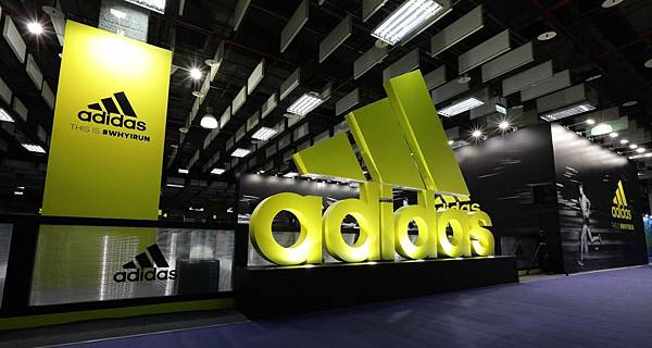 1_國際運動領導品牌adidas連續三年在臺北馬拉松來臨之際，打造專屬的跑者天地，今年將在12月15日至12月17日於首屆馬拉松運動博覽會中，隆重登場!.jpg