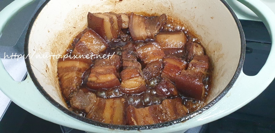 84M_02.jpg 84M_02.jpg