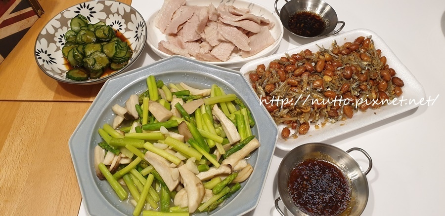 84M_15.jpg 84M_15.jpg