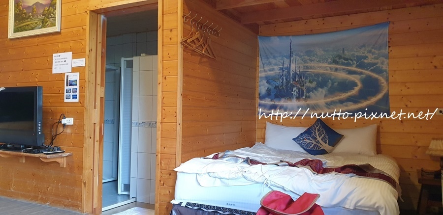 84M_63.jpg 84M_63.jpg