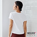 10-2 MOLLIFIX 瑪莉菲絲 簡約造型短袖上衣_(白).jfif