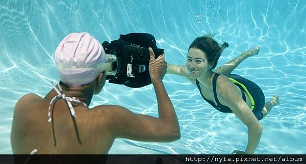 140822Underwater-Good_8-copy-1024x549