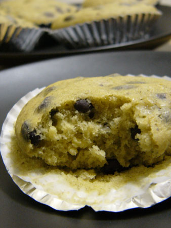 greentea_redbean_Muffin.jpg