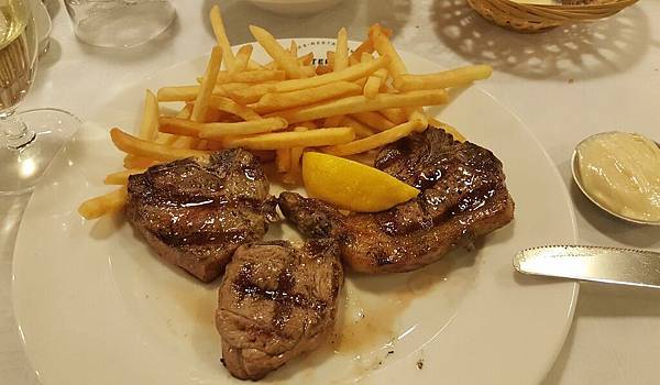 20160403_215453.jpg 20160403_215453.jpg
