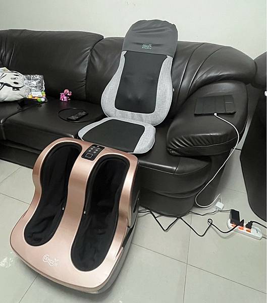 開箱文-康生健康科技 / 帶著走的按摩椅-百變系列 / 寵i 開箱文-康生健康科技 / 帶著走的按摩椅-百變系列 / 寵i