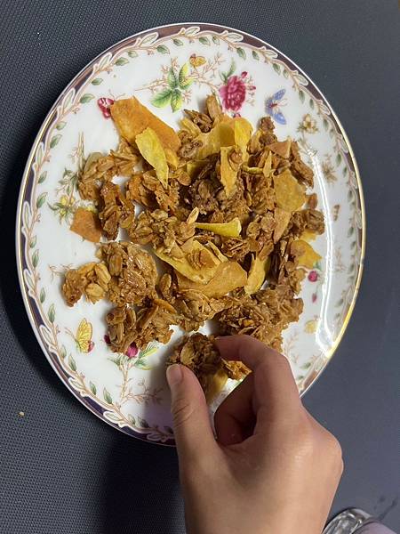 今日來開箱ZenDay森空-優格與手工烘焙燕麥類 今日來開箱ZenDay森空-優格與手工烘焙燕麥類