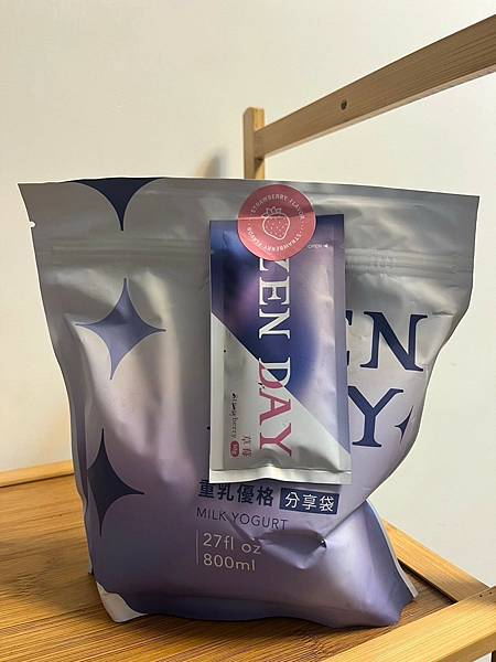 今日來開箱ZenDay森空-優格與手工烘焙燕麥類 今日來開箱ZenDay森空-優格與手工烘焙燕麥類