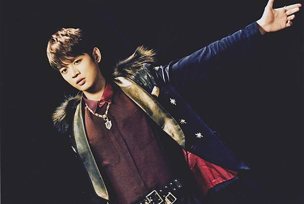 DAZZLING GIRL - MINHO Special Photo