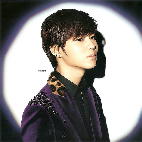 DAZZLING GIRL - TAEMIN-1