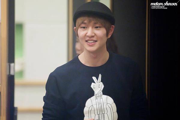 130108 Kiss The Radio-O53