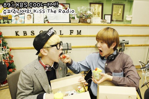 130109 Kiss The Radio-36-1