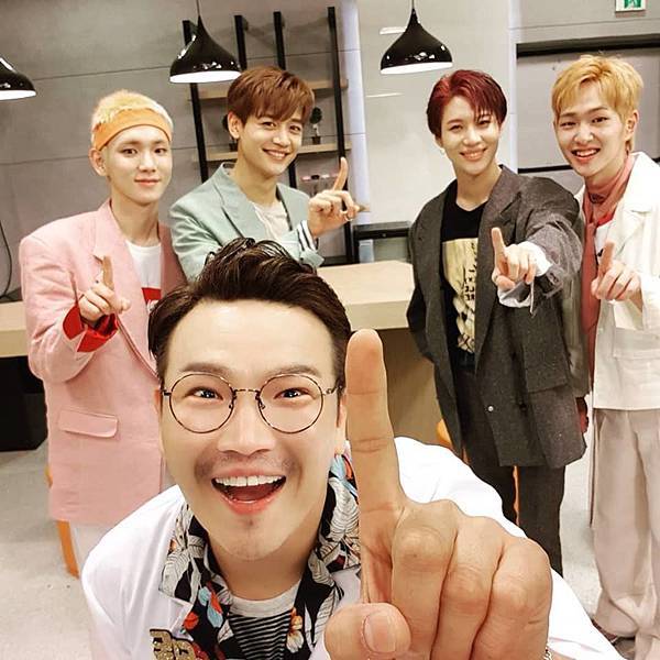 180608 mcdingdong Instagram更新-SHINee