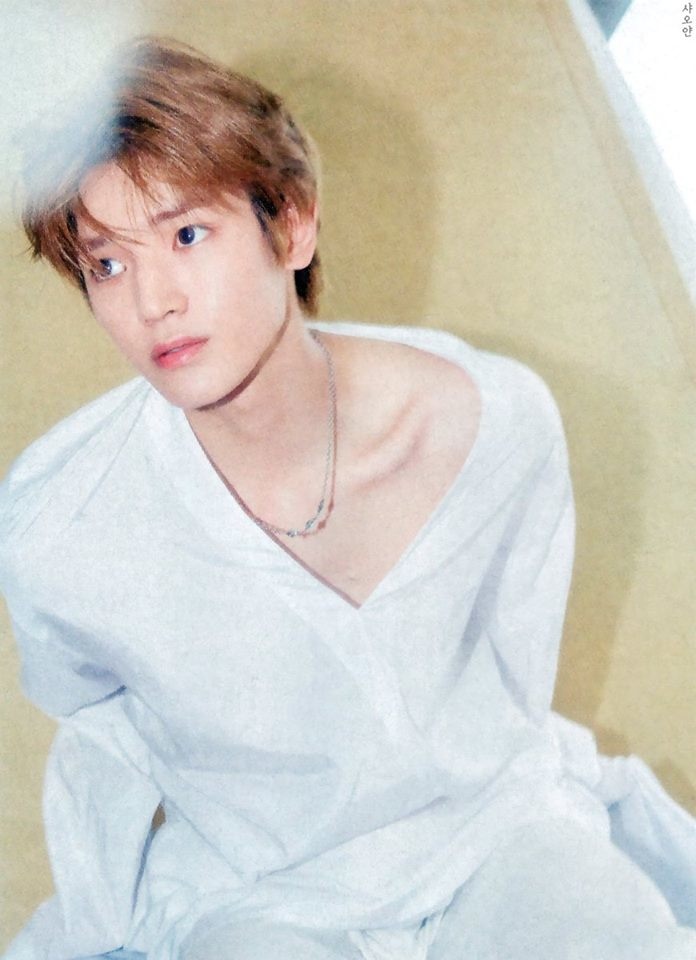 [SCAN] 180720 Arena Homme Plus August 2018 Issue-TY2