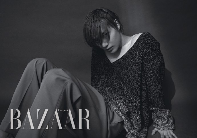 190220[官圖]Harper’s BAZAAR 3月號T1.jpg