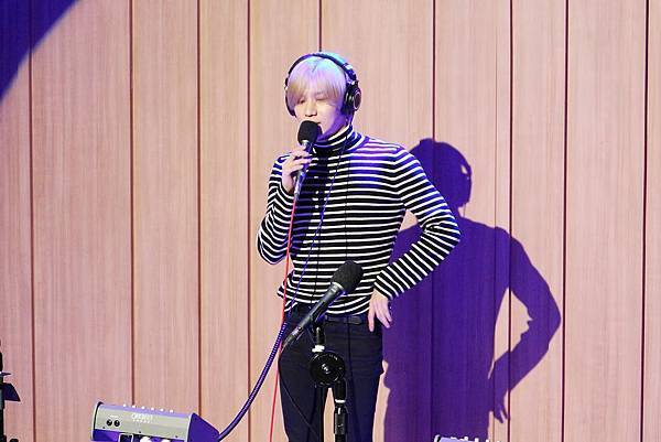 [官圖]190214 SBS Power FM Cultwo show 兩點逃出秀T1.jpg